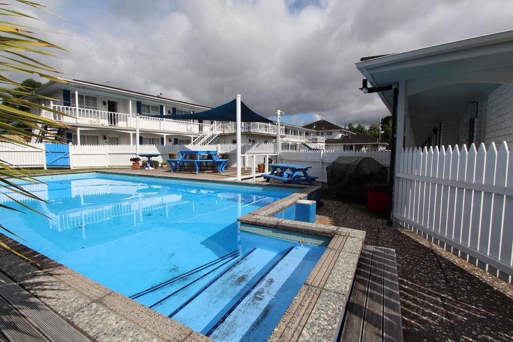 המילטון Boundary Court Motor Inn מראה חיצוני תמונה