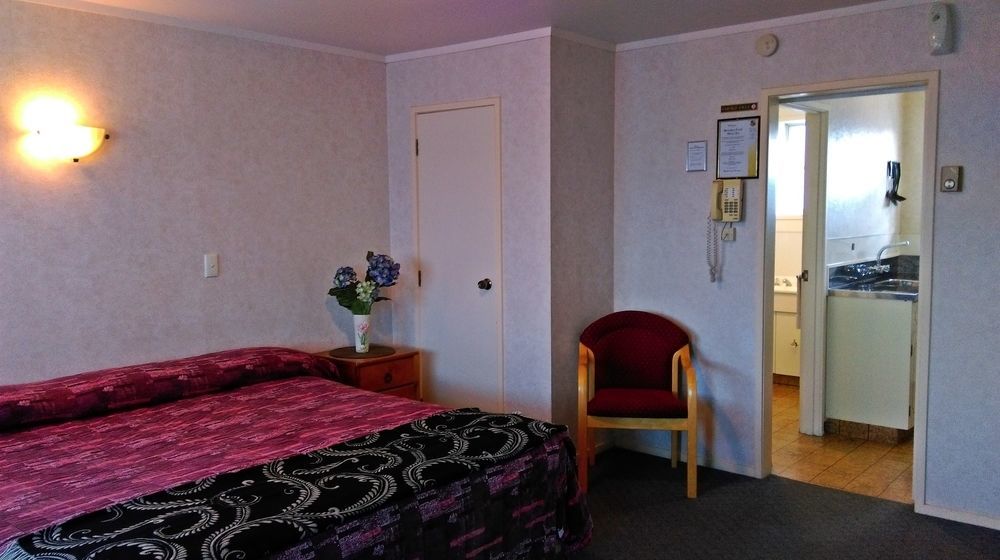 המילטון Boundary Court Motor Inn מראה חיצוני תמונה