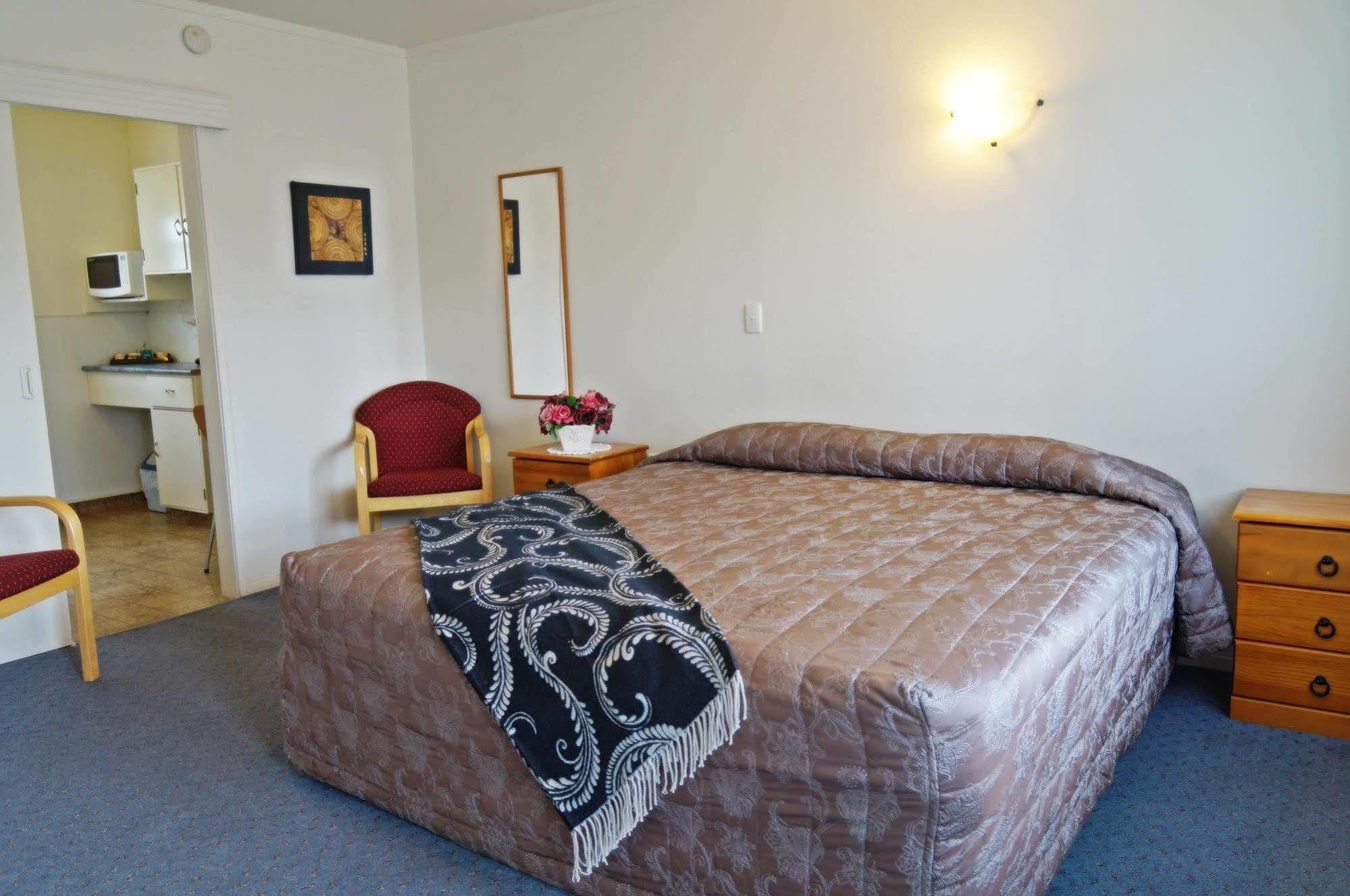 המילטון Boundary Court Motor Inn מראה חיצוני תמונה